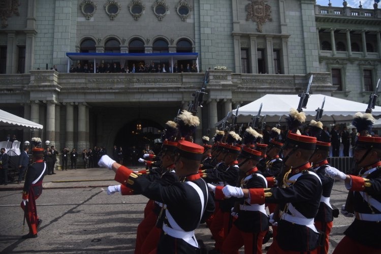 desfile-escolar-independencia-guatemala-2022-palacio-nacional- | 