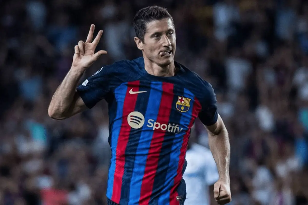 robert-lewandowski-triplete-con-barcelona-champios-league-publinews-1-1.png, 