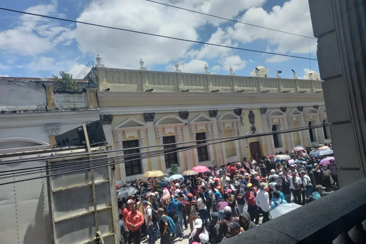 manifestaciones-en-el-centro-zona-1-ciudad-de-guatemala-hoy-29-de-septiembre-de-2022-foto-francisco-perez-emisoras-unidas-publinews.jpeg, 