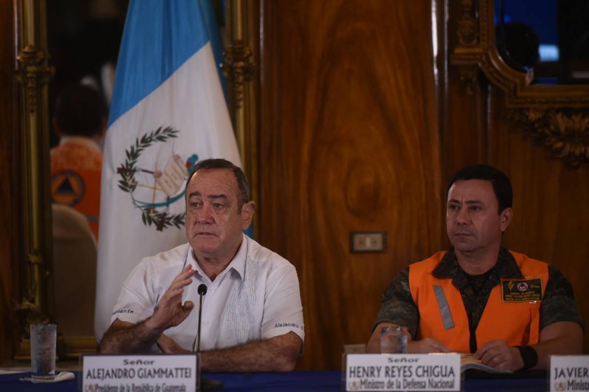 Gobierno confirma localización de vehículo en hundimiento de Villa Nueva