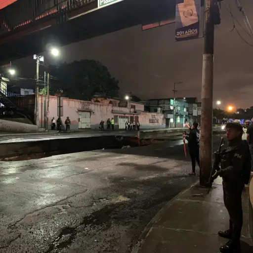 gritos desesperados de las victimas en el hundimiento de Villa Nueva ,