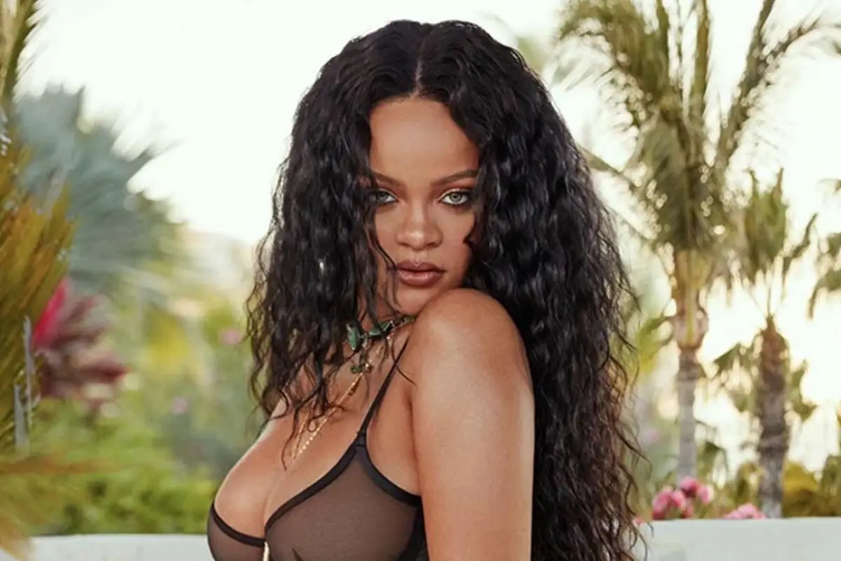 Rihanna, 