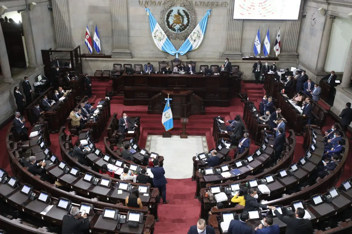 Congreso-aprueba-dia-de-vida-y-familia-9-de-febrero-2022.jpg, 