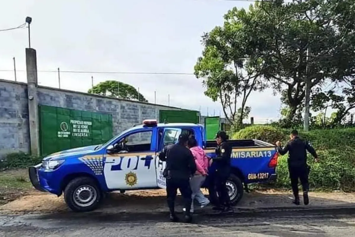 La mujer que pretendía realizar ataque armado a piloto de bus en San José Pinula, 