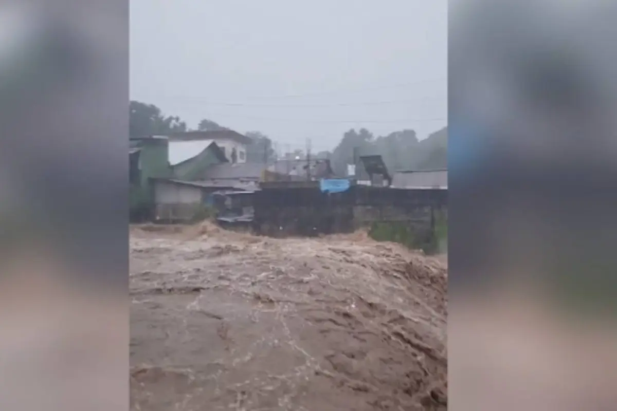 Increíbles imágenes de crecientes repentinas en el río Sis en Mazatenango, 