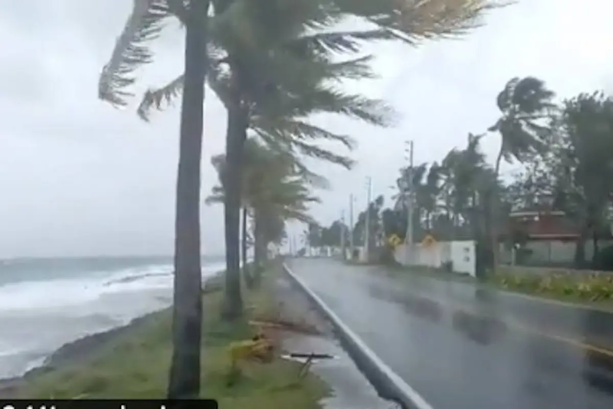 tormenta Julia genere vientos con fuerza de huracán, 