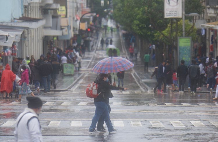 lluvia-clima-frio-tormenta-julia-0 | 