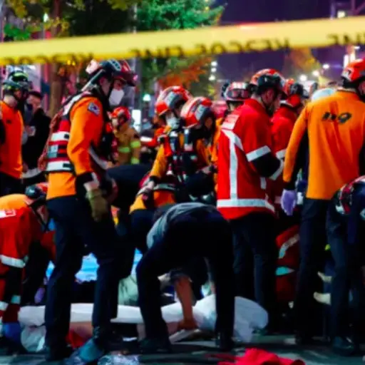 Cifra de muertos por estampida humana en fiesta de Halloween ,