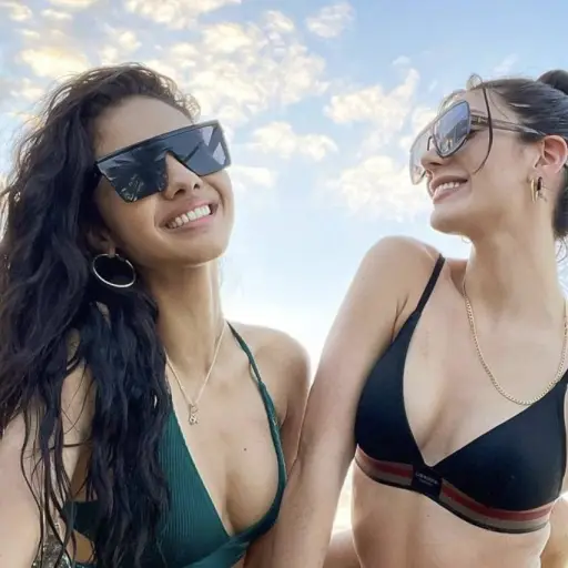 Mariana Varela y Fabiola Valentín ,