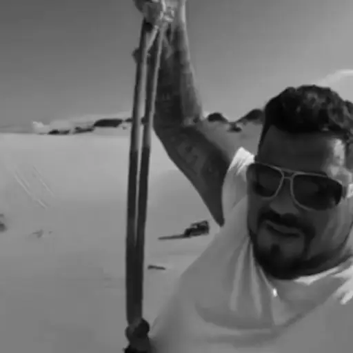 Turista capta en video su propia muerte al caer de canopy ,