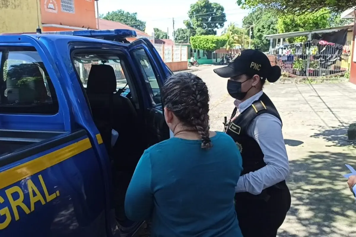 Capturan-a-encargada-del-Almacén-de-Evidencias-del-MP-en-Escuintla-.jpg, 