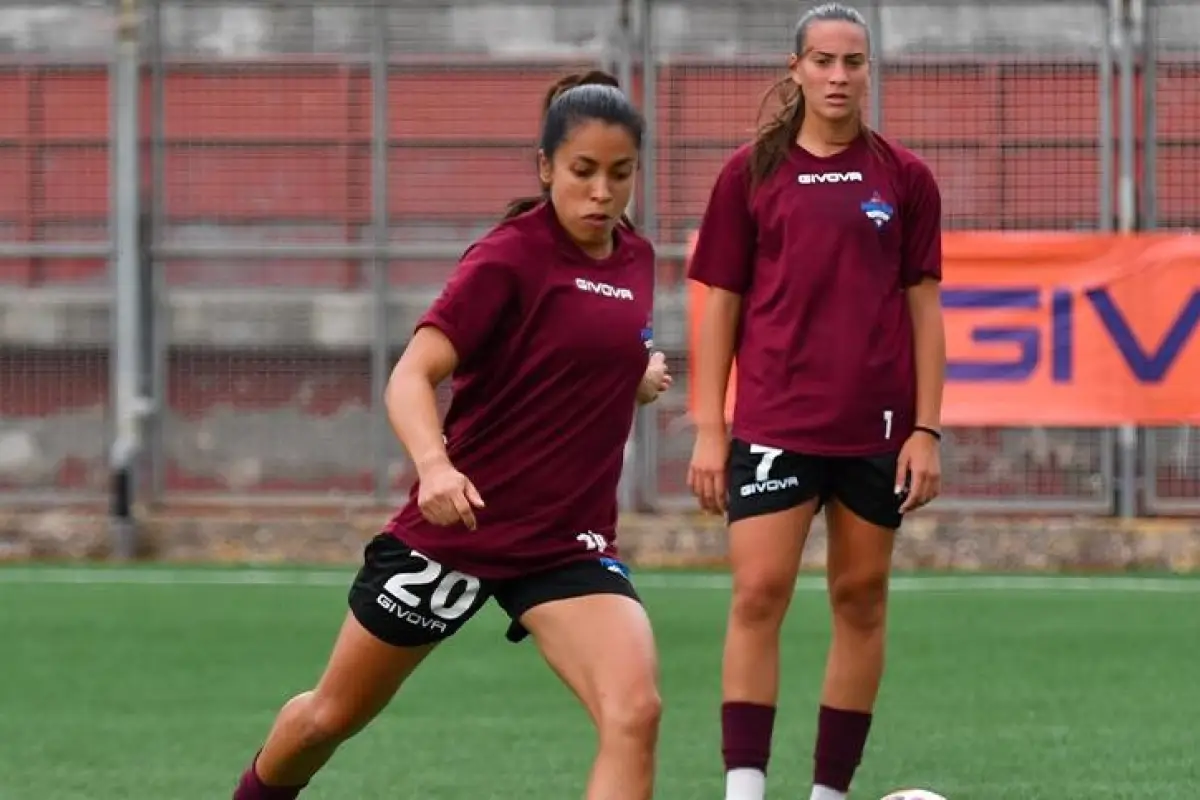 Ana lucía martínez primer gol pomigliano, 