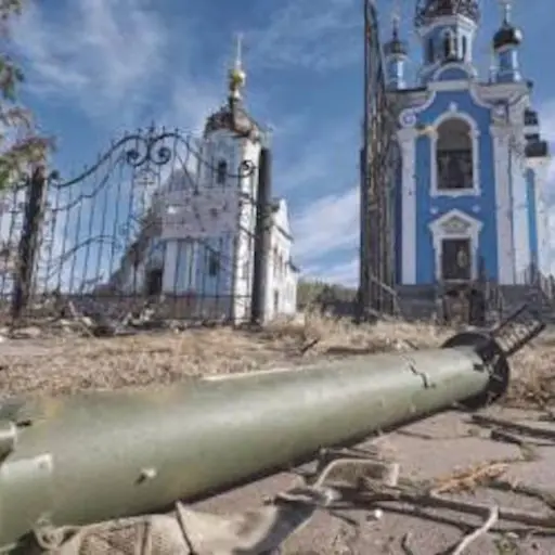 Rusia golpea infraestructura energetica y deposito de carburante en Ucrania ,