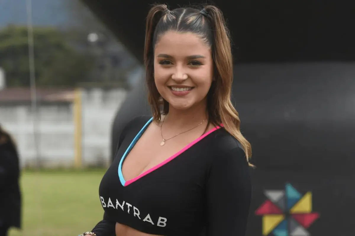 paulina-zapata-modelo-vuelta-guatemala-2022-publinews-1-1.png, 