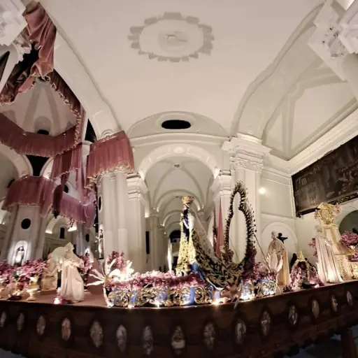 Procesión de la Virgen del Rosario. / Foto: Cofradía del Santo Rosario