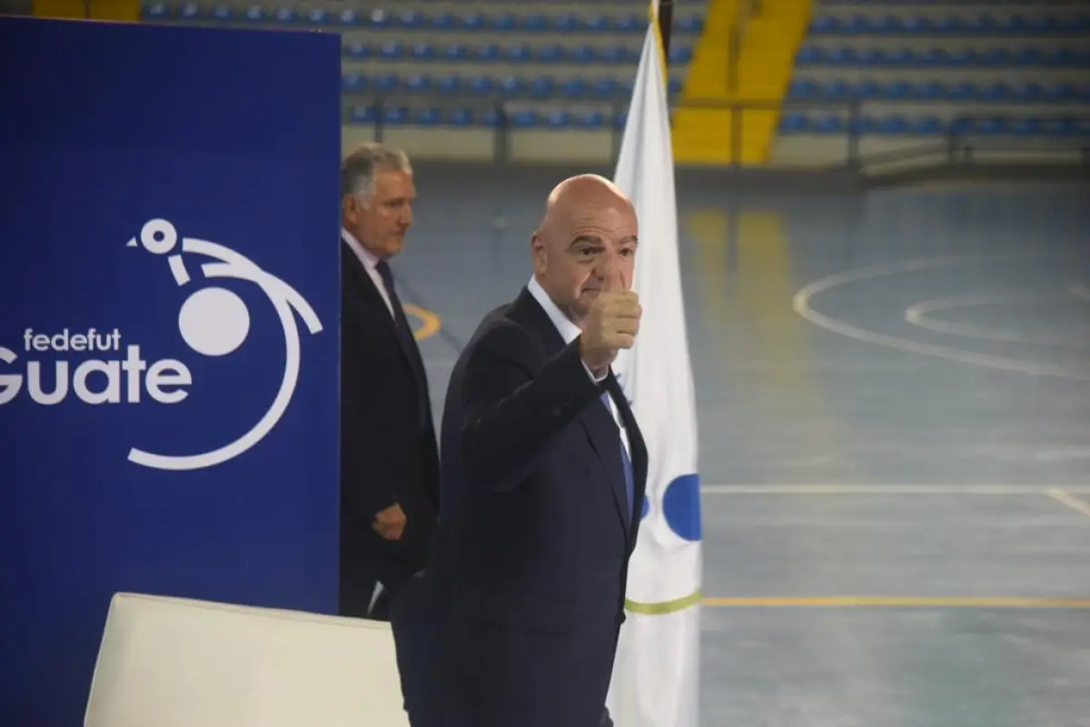 gianni-infantino-presidente-de-FIFA-visita-guatemala-publinews-.jpg, 