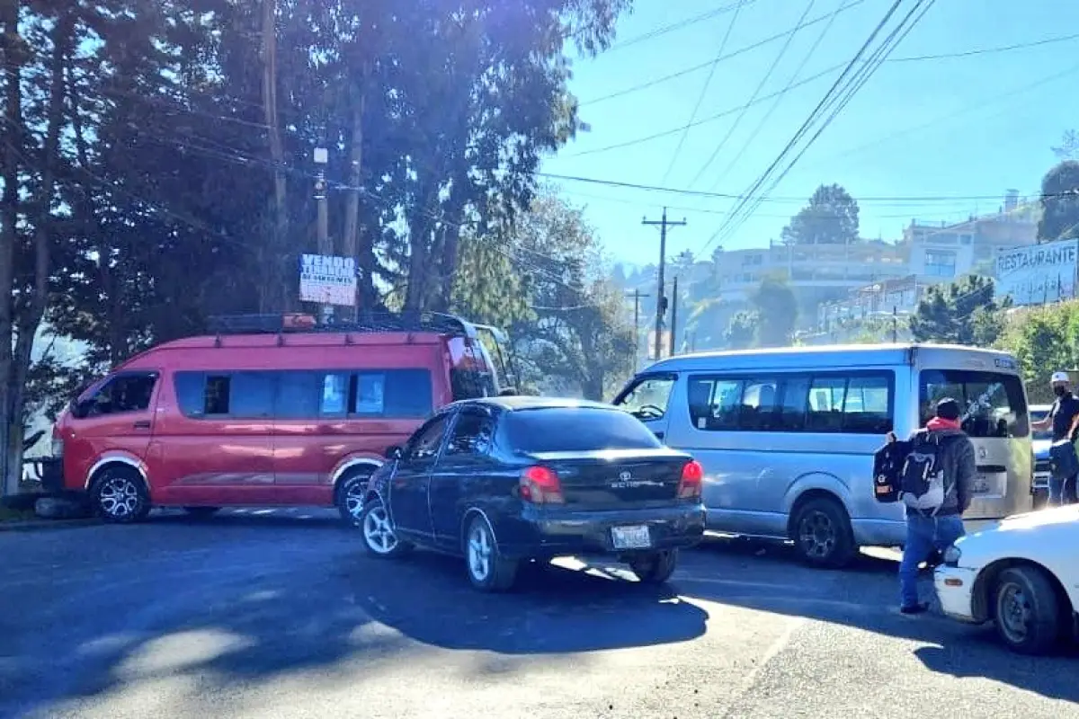 Bloqueo en ruta entre Cantel y Quetzaltenango. Foto: EU Xela