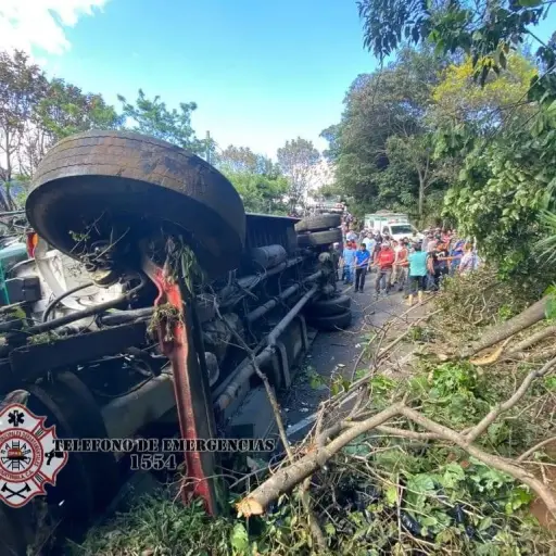 Foto: Bomberos Municipales Departamentales