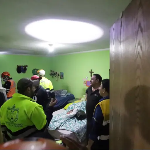 Reportan techos y pisos rajados en viviendas de Villa Nueva tras retumbos - ,