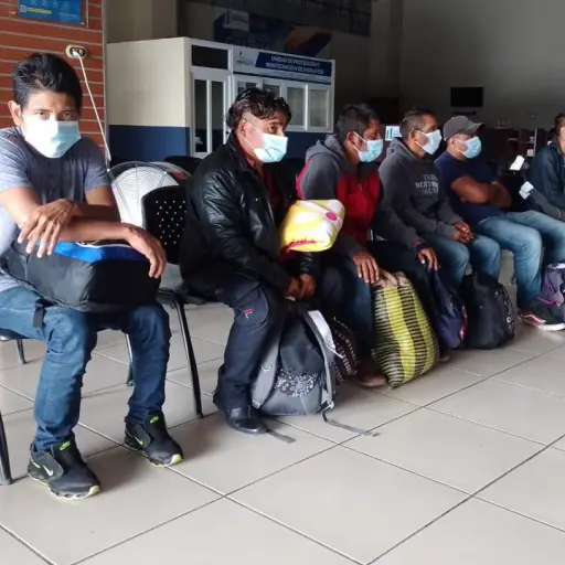 Retornados en el Centro de Recepción de Retornados de Tecún Umán, San Marcos. / Foto: IGM