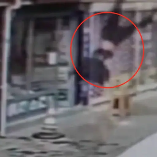 Adolescente muere tras caer de un edificio por querer salvar su celular ,