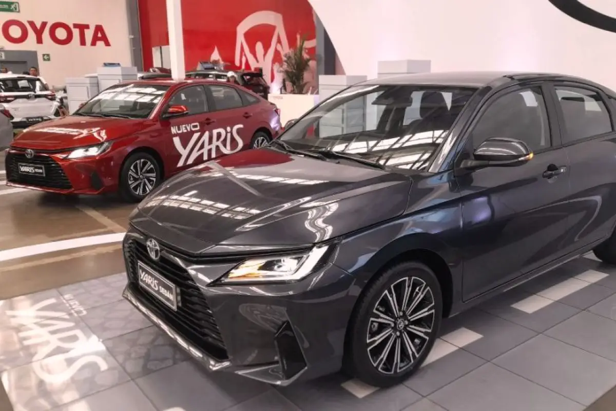 Toyota Yaris Sedán Cofiño Stahl Autoferia 2022, 