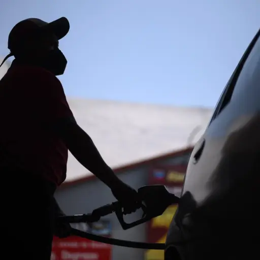 aumento-precios-gasolina-combustibles-17-de-mayor-2022-fotos-edwin-bercian-publinews-emisoras-unidas-10.jpg ,