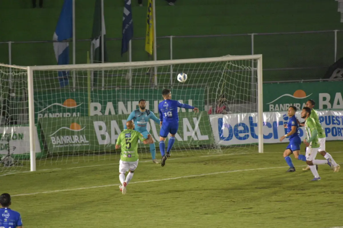 Antigua-vs-coban-imperial-resultado-partido-torneo-clausura-2022-publinews-5.jpg, 