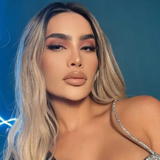 Jaylin Castellanos sensuales atributos ,