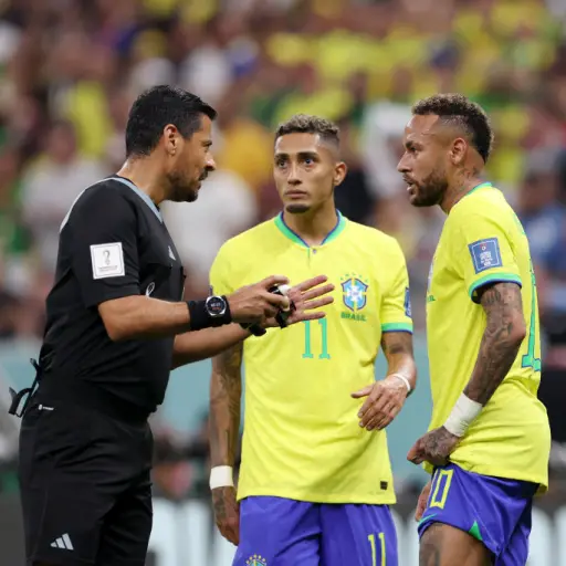 Raphinha y Neymar durante el Mundial de Qatar 2022 - Archivo