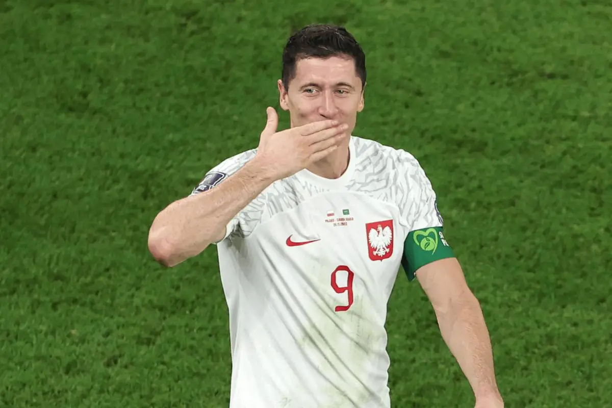 robert-lewandowski-primer-gol-mundial-catar-2022-emisoras-unidas-1.png, 