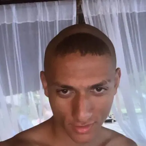 Brasil debutó ante Serbia y tambien hubo ola de memes ,