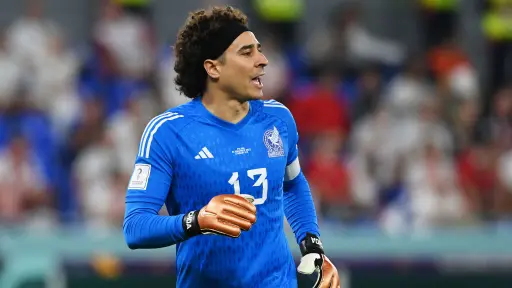 Memo Ochoa recibe ovación histórica tras ingresar en el México vs. República Checa