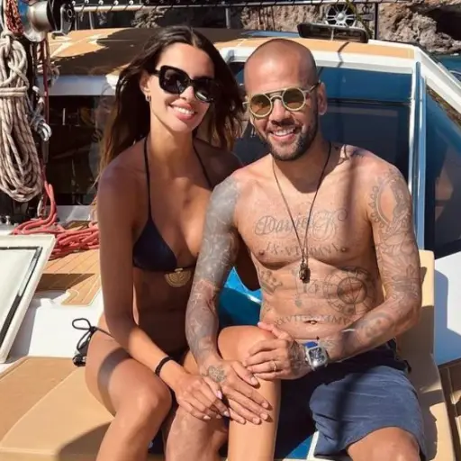 Dani Alves esposa novia Mundial Catar 2022 ,