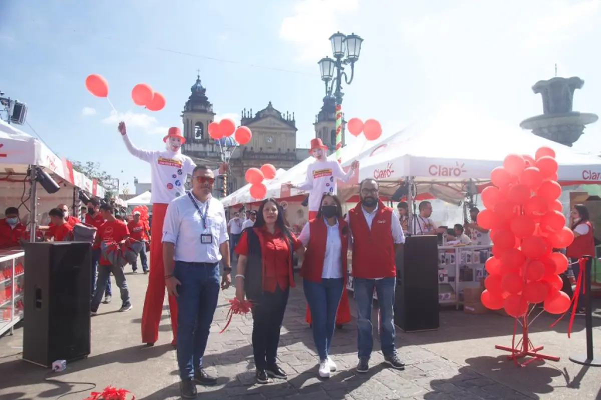 Claro ofrece novedosos productos a bajos precios en el Festival Navideño diciembre 2022, 