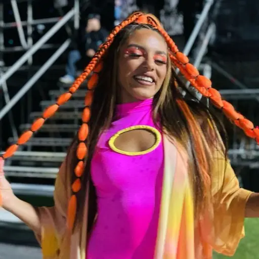 Bailarina Bad Bunny visita Guatemala 2022 ,