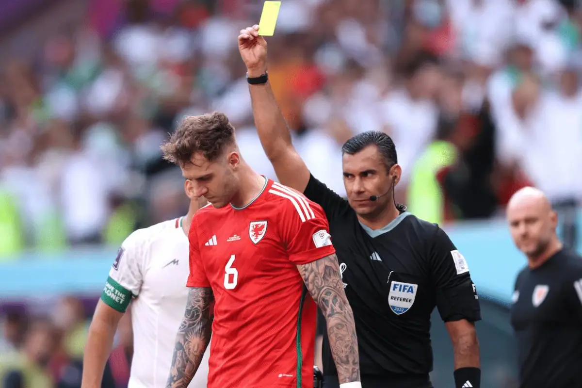 arbitro-guatemalteco-mario-escobar-debuta-mundial-catar-2022-publinews-2.png, 