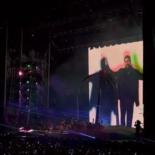 Caída Bad Bunny concierto Guatemala 2022 ,