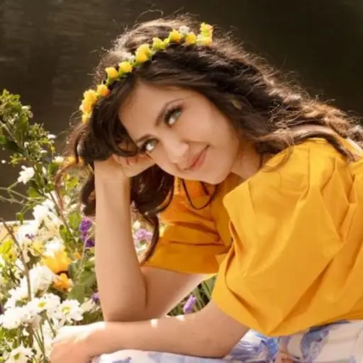 Christa Marena artista guatemalteca Seasons ,