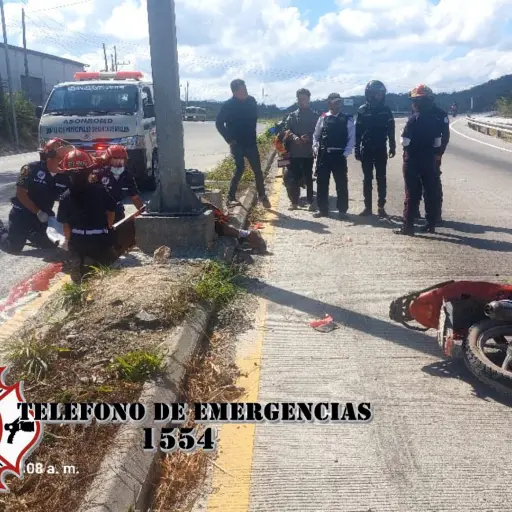 Motorista fallece en la ruta al Atlántico. / Foto: Bomberos Municipales Departamentales