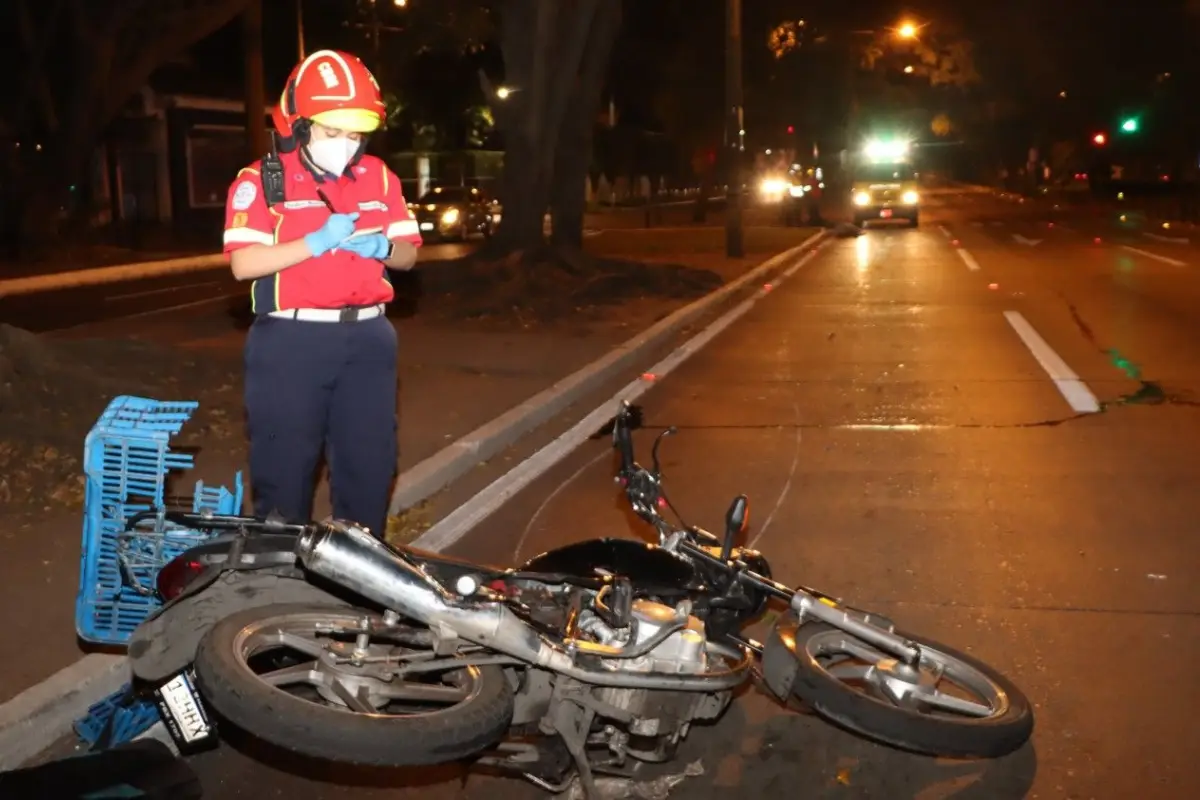 Motorista-avenida-reforma-2023-01-27.jpg, 