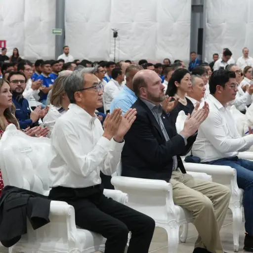 Inauguración en planta de arneses automotrices de Yazaki. Foto: Embajada de Estados Unidos en Guatemala