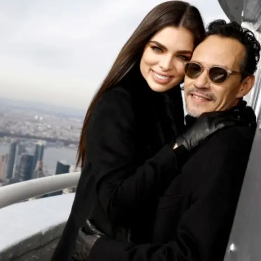 Nadia Ferreira y Marc Anthony ,