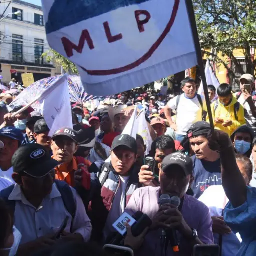 manifestacion-inscripcion-mlp-tse-emisoras-unidas2 (2) ,