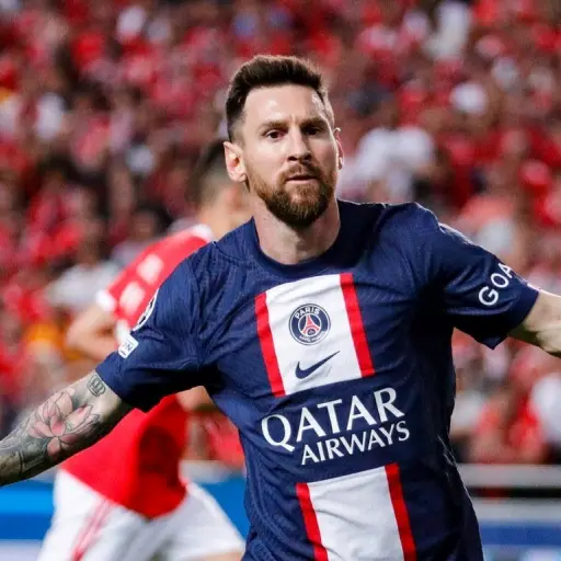 Messi 700 goles en clubes ,