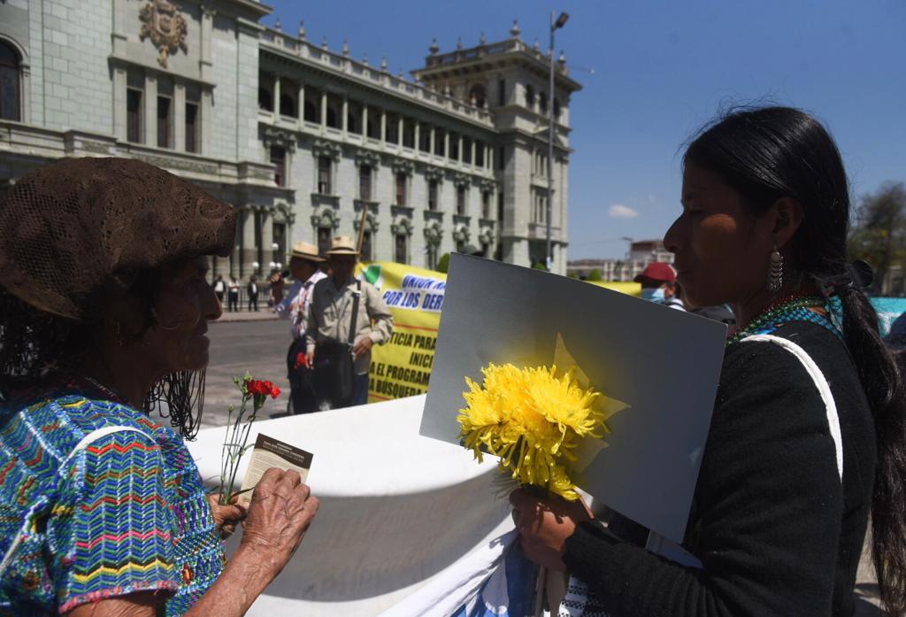 marcha-victimas-conflicto-armado-emisoras-unidas5 | 