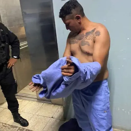 Esto fue lo que le decomisaron al falso enfermero en el San Juan de Dios ,