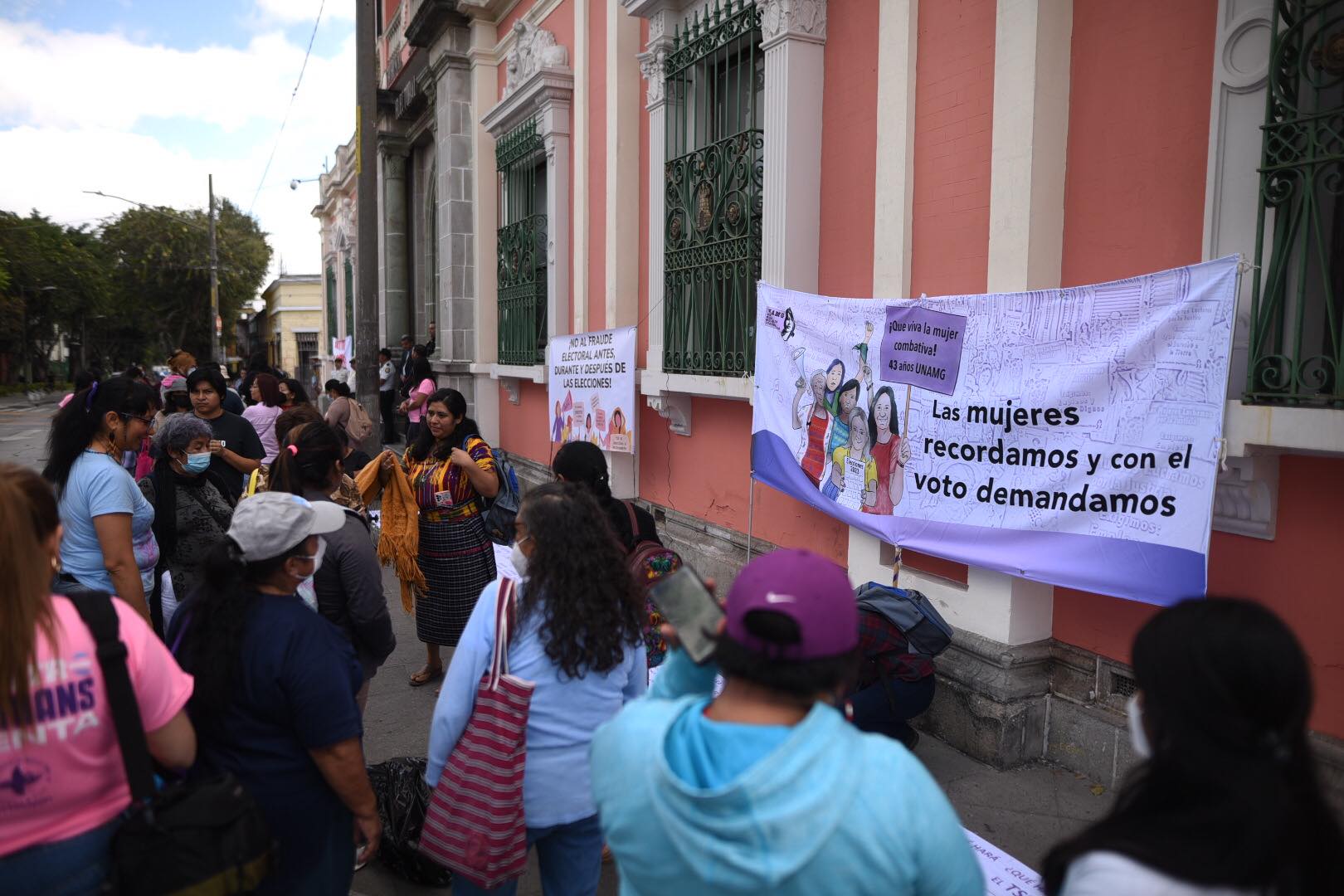 manifestacion-mujeres-tse-elecciones-emisoras-unidas12 | 