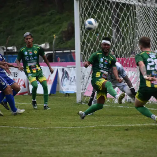 Foto: Carlos Cu Col. 