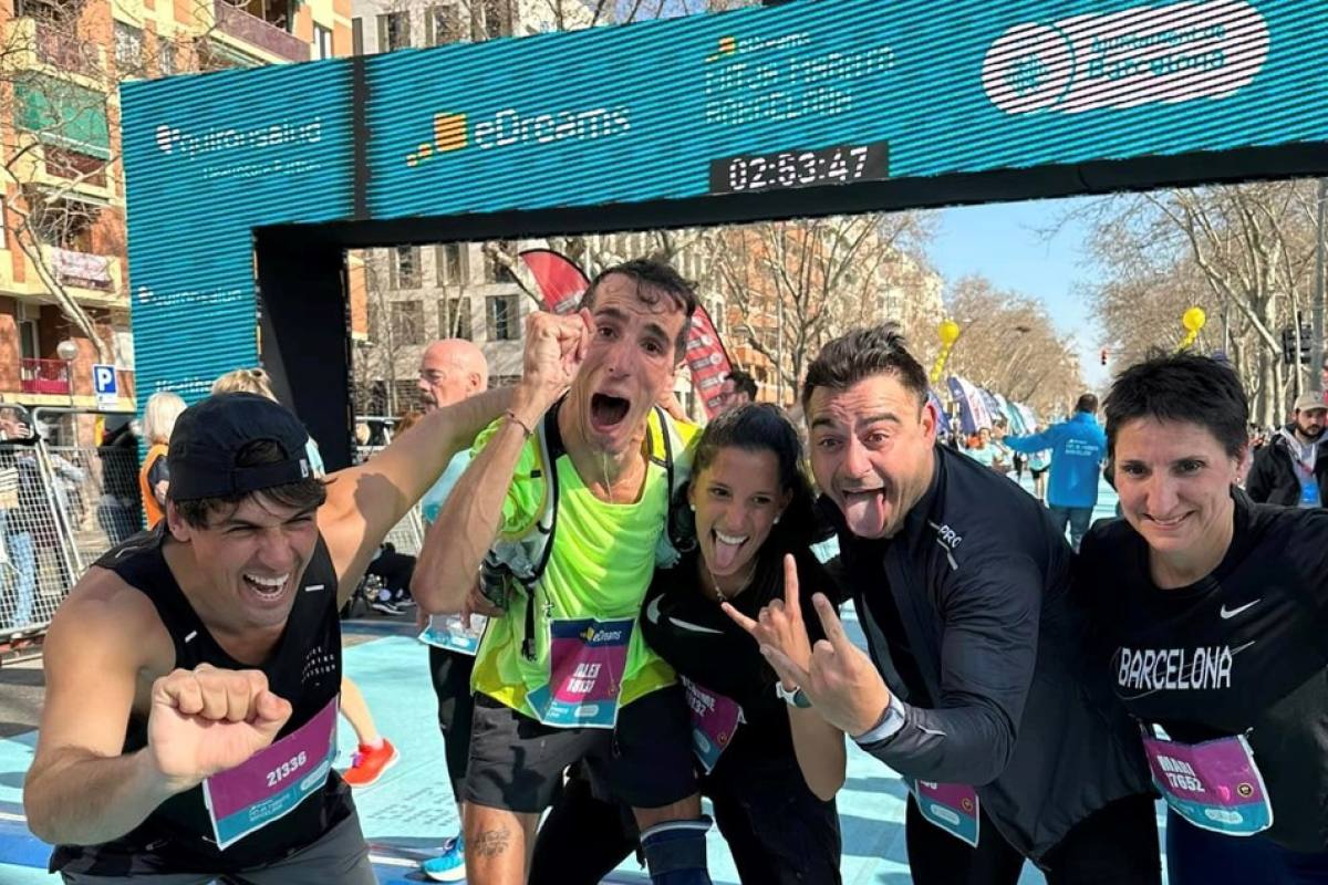 Ales Roca ¡Admirable! Alex Roca cumple uno de sus más grandes sueños